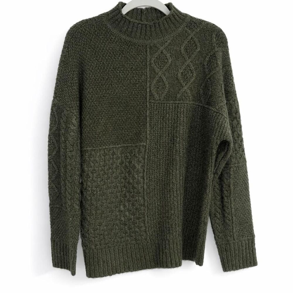 American-eagle-outfitters Men's Green and Khaki Jumper